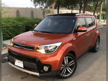 كيا  سول  2019  اوتوماتيك  124,000 كم  4 سلندر  سحب امامي  اس يو في  برتقالي