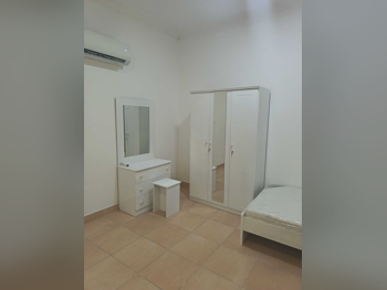 Bedroom Sets - 4 Pieces Set  - White