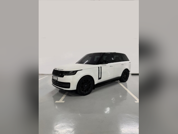 Land Rover  Range Rover  Vogue HSE  2023  Automatic  56,000 Km  6 Cylinder  Four Wheel Drive (4WD)  SUV  White  With Warranty