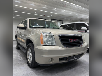 جي ام سي  يوكون  2008  اوتوماتيك  243,000 كم  8 سلندر  دفع رباعي  اس يو في  ذهبي