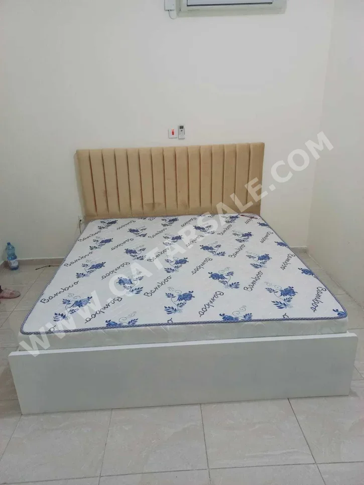 Beds - King - Orange - Mattress Included