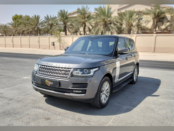 لاند روفر  رنج روفر  فوج  2016  اوتوماتيك  76,000 كم  8 سلندر  دفع رباعي  اس يو في  رمادي