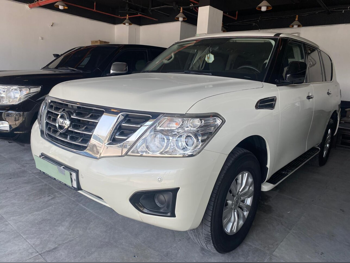 Nissan  Patrol  SE  2018  Automatic  305,000 Km  8 Cylinder  Four Wheel Drive (4WD)  SUV  White