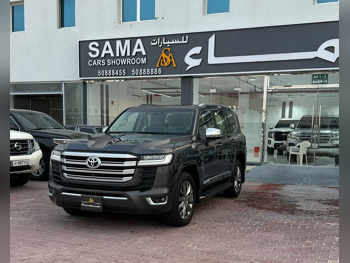 Toyota  Land Cruiser  VX Twin Turbo  2024  Automatic  71,000 Km  6 Cylinder  Four Wheel Drive (4WD)  SUV  Gray