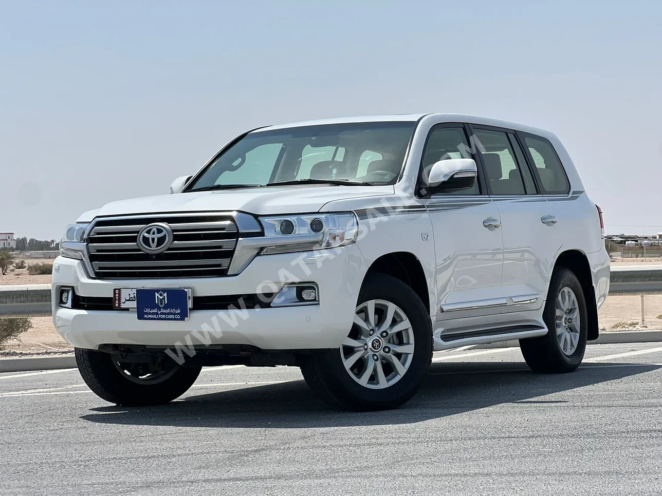 Toyota  Land Cruiser  VXR  2021  Automatic  67,000 Km  8 Cylinder  Four Wheel Drive (4WD)  SUV  White