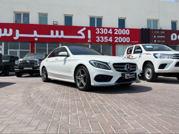 Mercedes-Benz  C-Class  200  2015  Automatic  174,000 Km  4 Cylinder  Rear Wheel Drive (RWD)  Sedan  White