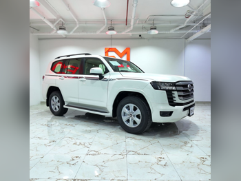 Toyota  Land Cruiser  GXR Twin Turbo  2025  Automatic  0 Km  6 Cylinder  Four Wheel Drive (4WD)  SUV  White  With Warranty