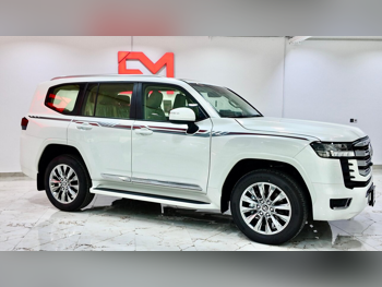Toyota  Land Cruiser  GXR Twin Turbo  2025  Automatic  0 Km  6 Cylinder  Four Wheel Drive (4WD)  SUV  White  With Warranty