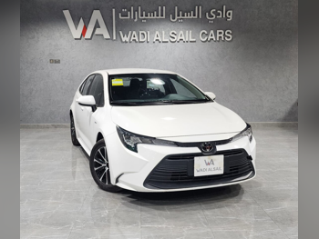 Toyota  Levin  2025  Automatic  260 Km  4 Cylinder  Rear Wheel Drive (RWD)  Sedan  White  With Warranty