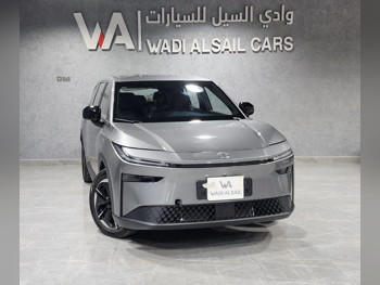 Toyota  BZ4X  2025  Automatic  118 Km  4 Cylinder  Four Wheel Drive (4WD)  Van / Bus  Gray  With Warranty