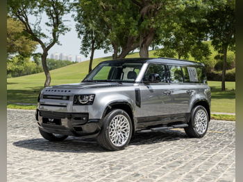 Land Rover  Defender  110 SE  2023  Automatic  93,000 Km  6 Cylinder  Four Wheel Drive (4WD)  SUV  Gray  With Warranty