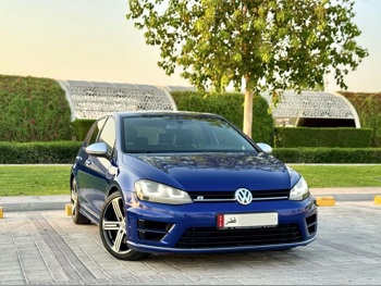 فوكس واغن  غولف  R  2015  اوتوماتيك  65,000 كم  4 سلندر  دفع كلي مستمر  هاتشباك  ازرق