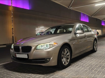 BMW  5-Series  520i  2013  Automatic  157,000 Km  4 Cylinder  Rear Wheel Drive (RWD)  Sedan  Silver