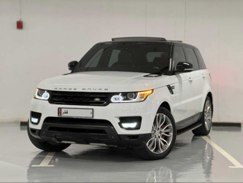 Land Rover  Range Rover  Sport Super charged  2015  Automatic  102,000 Km  8 Cylinder  Four Wheel Drive (4WD)  SUV  White