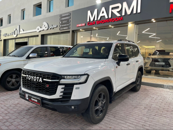تويوتا  لاند كروزر  جي ار سبورت توين تيربو  2022  اوتوماتيك  164,000 كم  6 سلندر  دفع رباعي  اس يو في  أبيض