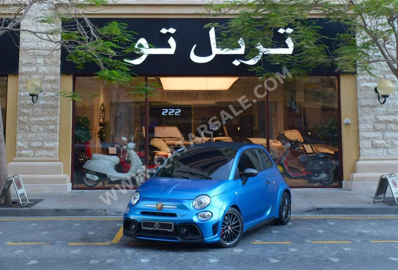 Fiat  595  Abarth  2022  Automatic  42,300 Km  4 Cylinder  Front Wheel Drive (FWD)  Hatchback  Blue