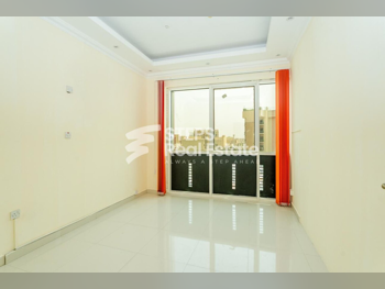 مكاتب تجارية - مفروشة بالكامل  - الدوحة  - أم غويلينة