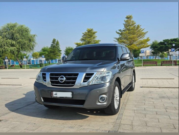 Nissan  Patrol  Titanium  2017  Automatic  176,000 Km  8 Cylinder  Four Wheel Drive (4WD)  SUV  Gray