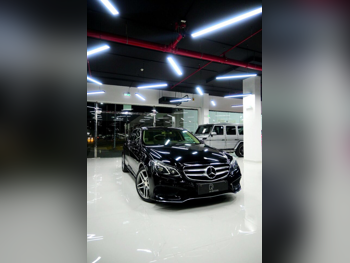 مرسيدس - بنز  اي - كلاس  300  2014  اوتوماتيك  105,000 كم  6 سلندر  دفع خلفي  سيدان  أسود