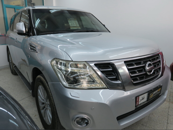 Nissan  Patrol  Titanium  2017  Automatic  245,000 Km  8 Cylinder  Four Wheel Drive (4WD)  SUV  Silver