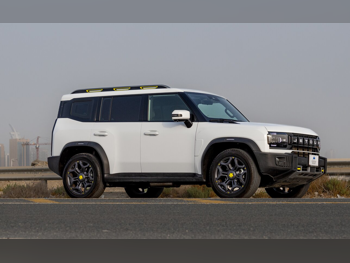 جيتور  تي 2  4 سلندر  إس يو في 4 في 4  أبيض  2025