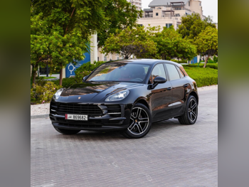 Porsche  Macan  2019  Automatic  97,000 Km  4 Cylinder  Four Wheel Drive (4WD)  SUV  Black