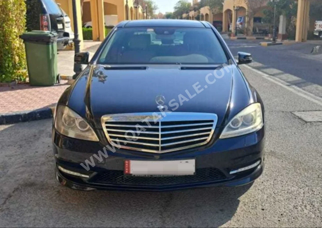 مرسيدس - بنز  اس - كلاس  350  2011  اوتوماتيك  103,708 كم  6 سلندر  دفع خلفي  سيدان  ازرق