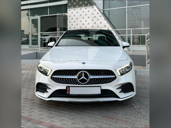 مرسيدس - بنز  ايه - كلاس  200  2022  اوتوماتيك  57,000 كم  4 سلندر  سحب امامي  سيدان  أبيض