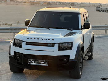 Land Rover  Defender  110 HSE  2021  Automatic  73,000 Km  6 Cylinder  Four Wheel Drive (4WD)  SUV  White