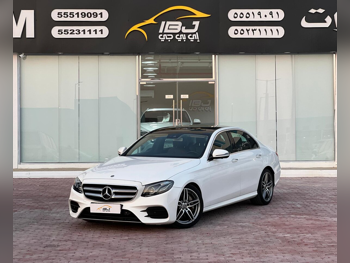 مرسيدس - بنز  اي - كلاس  350 ايه ام جي  2019  اوتوماتيك  167,000 كم  4 سلندر  دفع خلفي  سيدان  أبيض