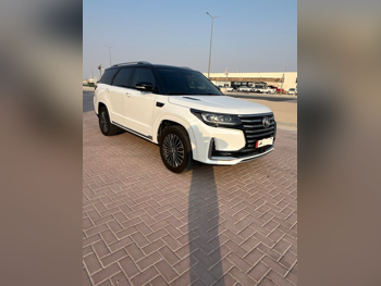 Changan  CS  95  2022  Automatic  105,000 Km  4 Cylinder  Four Wheel Drive (4WD)  SUV  White