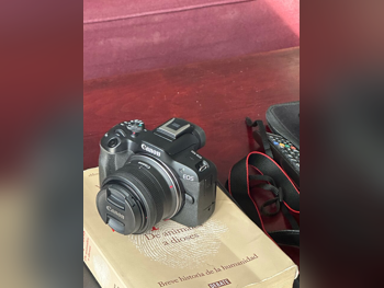 كاميرات رقمية كانون  إي أو إس آر 50  - 24 ميغا بكسل