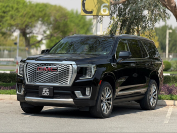جي ام سي  يوكون  دينالي  2023  اوتوماتيك  38,000 كم  8 سلندر  دفع رباعي  اس يو في  أسود  تحت الضمان