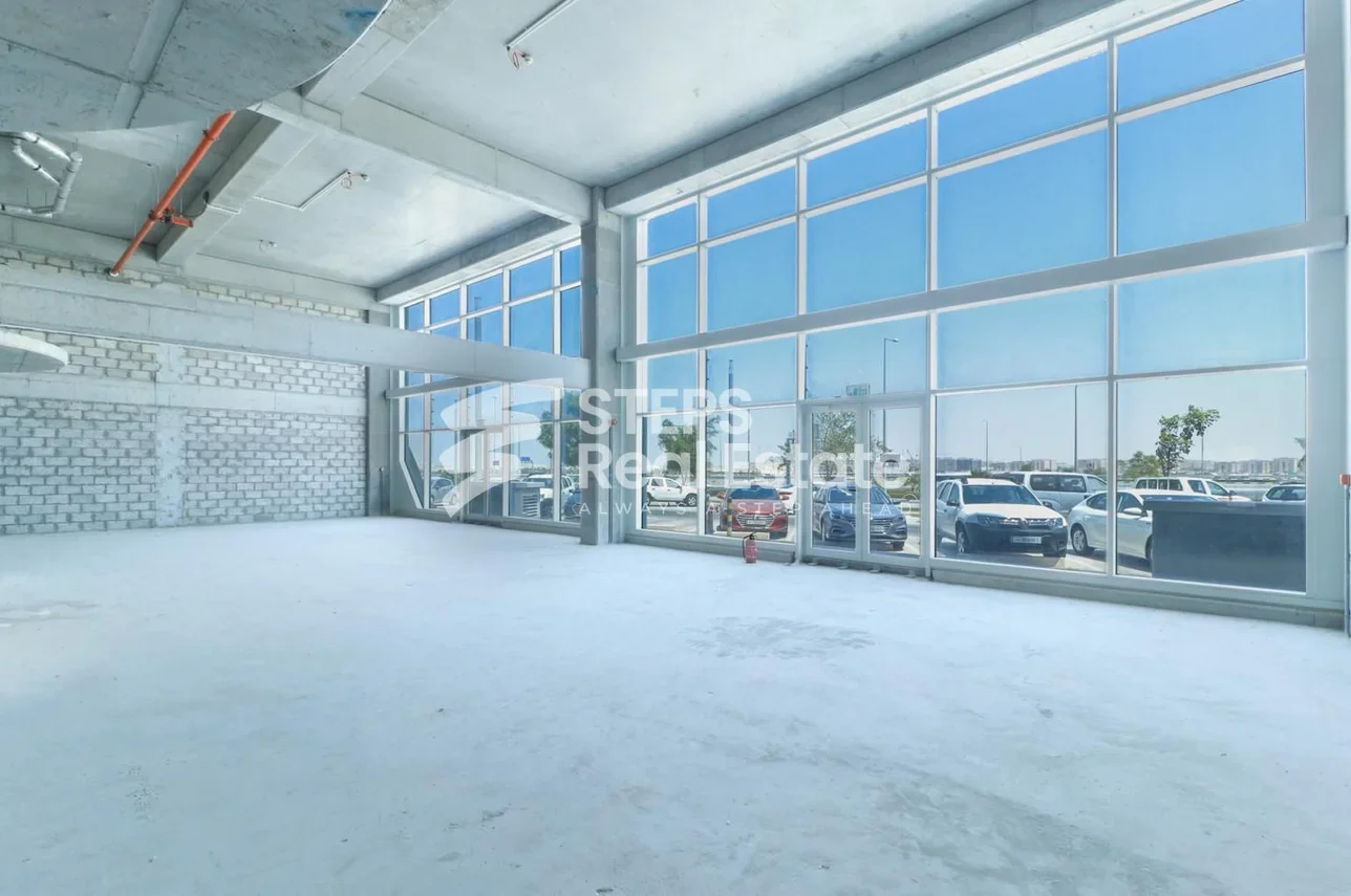 Commercial Shops - Not Furnished - Al Rayyan For Rent - Ain Khaled