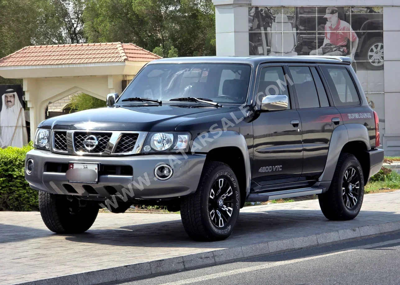 Nissan  Patrol  Super Safari  2023  Automatic  6,000 Km  6 Cylinder  Four Wheel Drive (4WD)  SUV  Black  With Warranty