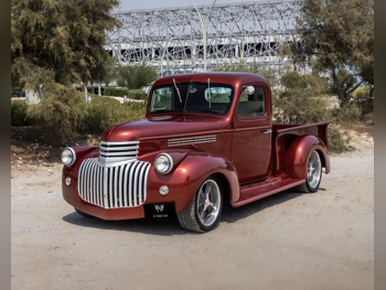 شفروليه  كلاسك  1946  اوتوماتيك  16,000 كم  6 سلندر  دفع خلفي  بيكب  عنابي