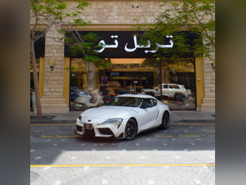 Toyota  Supra  GR  2025  Automatic  0 Km  6 Cylinder  Rear Wheel Drive (RWD)  Coupe / Sport  White  With Warranty