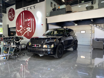 Land Rover  Range Rover  Vogue  2023  Automatic  71,000 Km  6 Cylinder  Four Wheel Drive (4WD)  SUV  Black