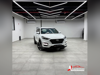 Hyundai  Tucson  2020  Automatic  131,000 Km  4 Cylinder  Front Wheel Drive (FWD)  SUV  White