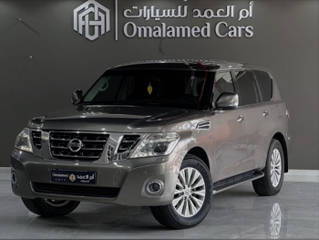 Nissan  Patrol  Titanium  2017  Automatic  182,000 Km  8 Cylinder  Four Wheel Drive (4WD)  SUV  Brown