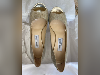 أحذية ذهب مقاس 38  ايطاليا  نسائي