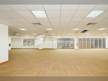 مكاتب تجارية - غير مفروشة  - الدوحة  - فريج بن محمود