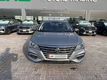 ام جي  5  2022  اوتوماتيك  83,000 كم  4 سلندر  سحب امامي  سيدان  فضي  تحت الضمان