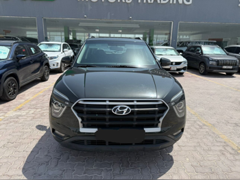 هيونداي  كريتا  2022  اوتوماتيك  79,000 كم  4 سلندر  سحب امامي  اس يو في  أسود