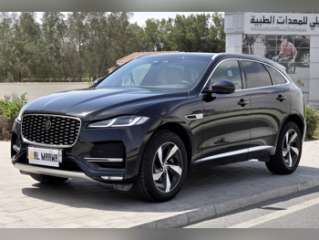 Jaguar  F-Pace  2021  Automatic  31,000 Km  4 Cylinder  Four Wheel Drive (4WD)  SUV  Black  With Warranty