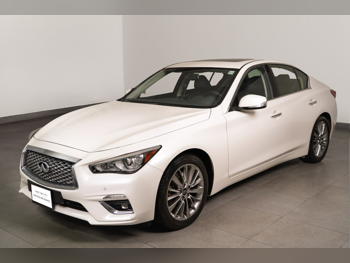 انفنيتي  كيو  50  2024  اوتوماتيك  14,521 كم  4 سلندر  دفع خلفي  سيدان  أبيض  تحت الضمان