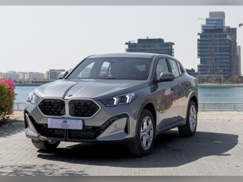 بي ام دبليو  اكس 2  3 سلندر  إس يو في 2 في 4  رمادي  2026