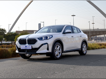 بي ام دبليو  اكس 2  3 سلندر  إس يو في 2 في 4  أبيض  2026