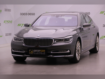 بي ام دبليو  الفئة - السابعة  740 Li  2016  اوتوماتيك  59,000 كم  6 سلندر  دفع خلفي  سيدان  رمادي