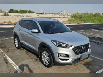 Hyundai  Tucson  2019  Automatic  114,500 Km  4 Cylinder  Front Wheel Drive (FWD)  SUV  Silver